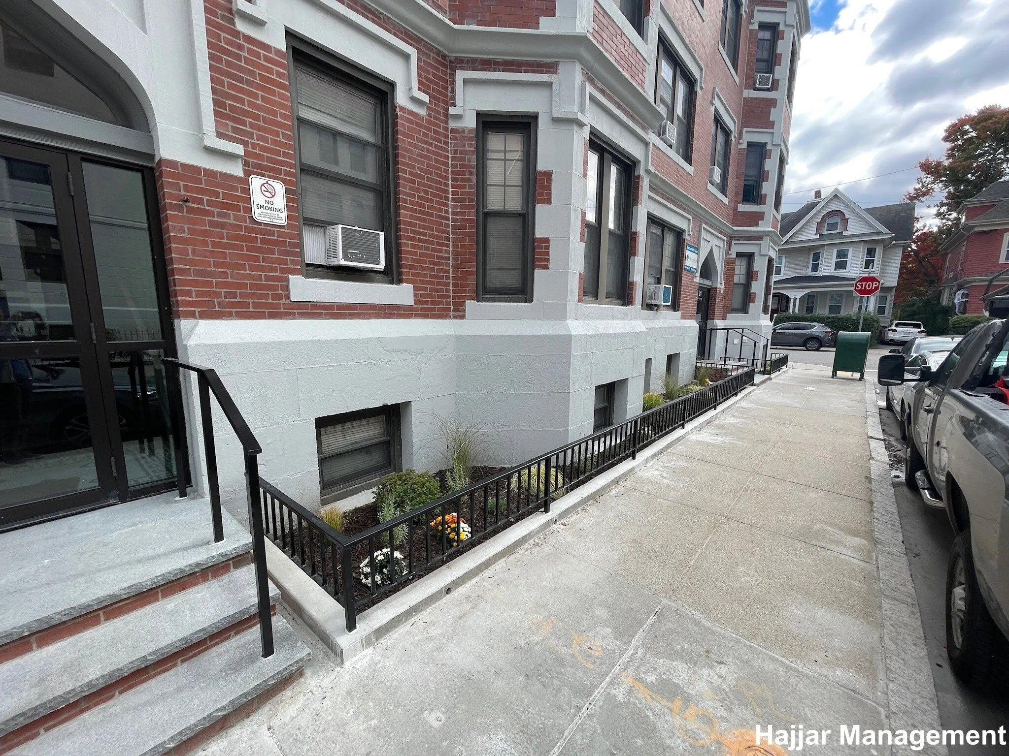 Studio bed, 1 bath apartment for rent at 20 Royce Rd Unit 3B, Brighton — photo 13 of 14