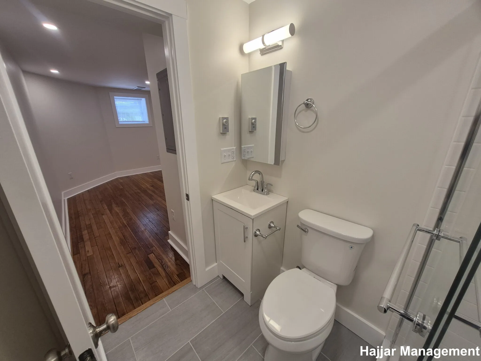 Studio bed, 1 bath apartment for rent at 20 Royce Rd Unit 3B, Brighton — photo 5 of 14