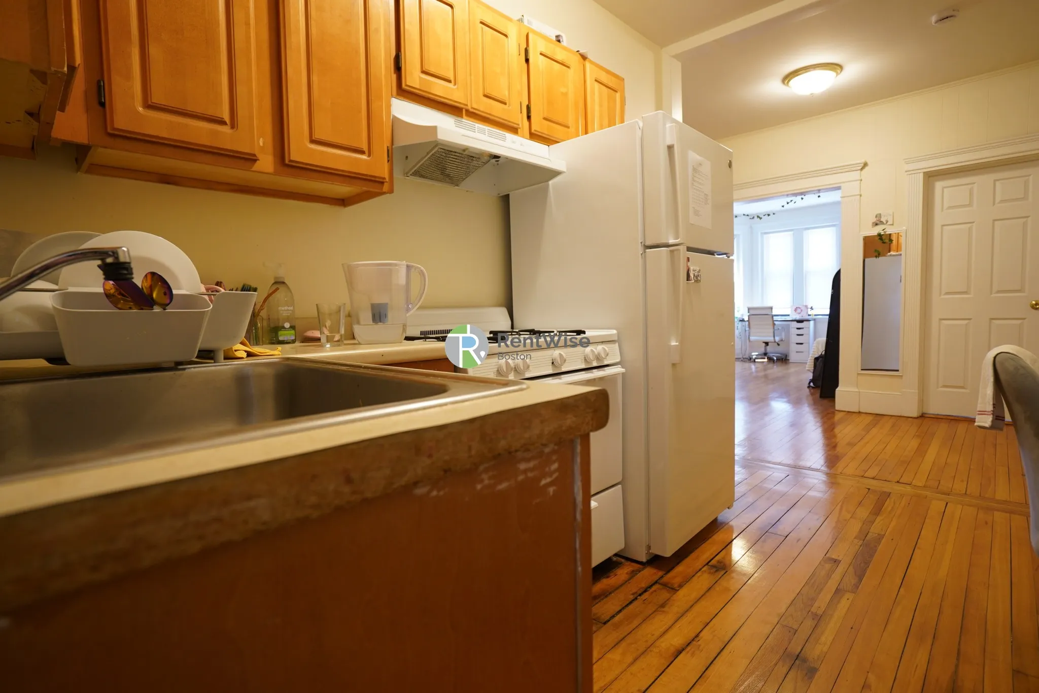 2 bed, 1 bath apartment for rent at 20 Royce Rd Unit 8, Brighton — photo 7 of 18