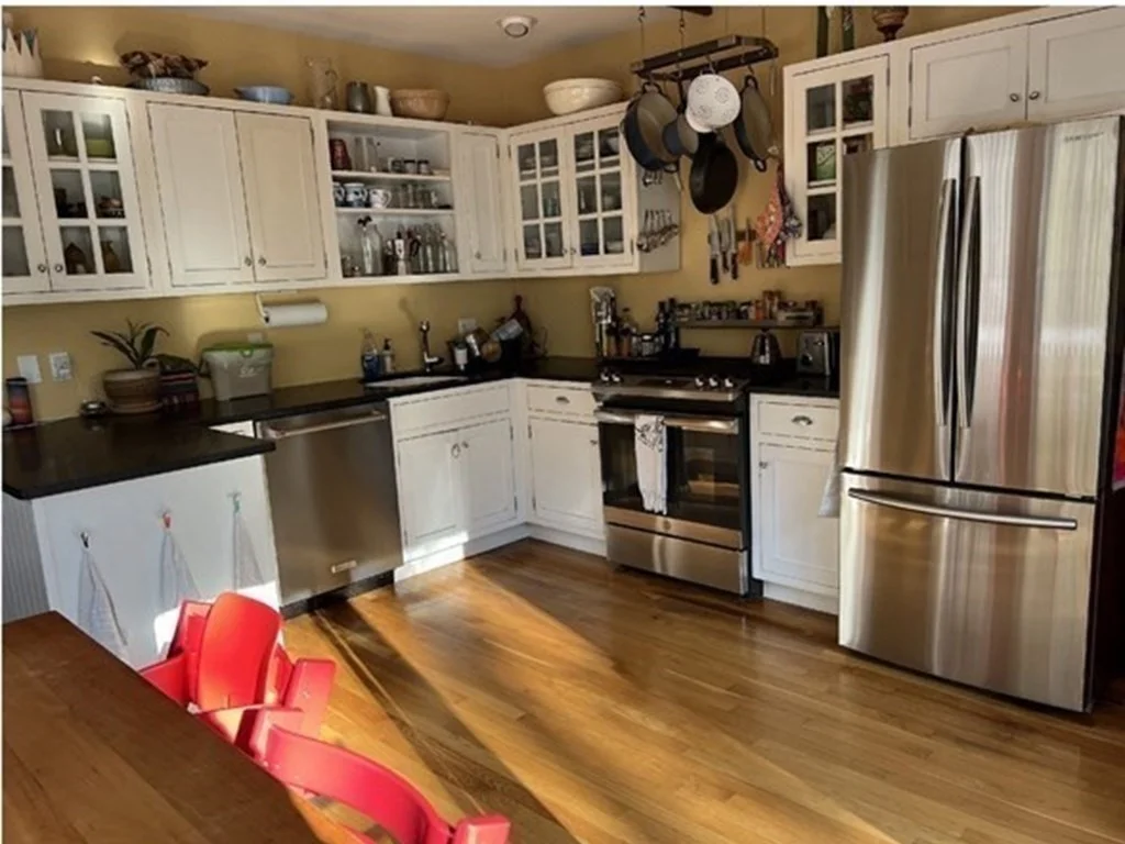 3 bed, 2 bath apartment for rent at 20 Rushmore St Unit 20, Brighton — photo 1 of 19