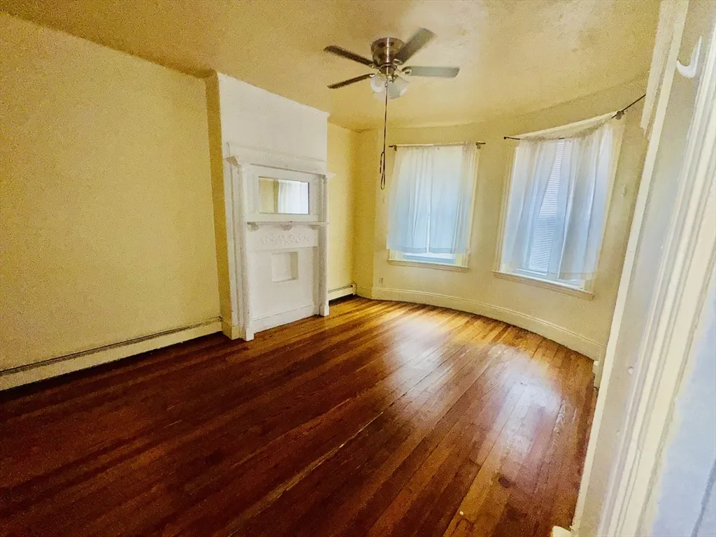 2 bed, 1 bath apartment for rent at 20 S Huntington Ave Unit 1, Jamaica Plain — photo 5 of 9
