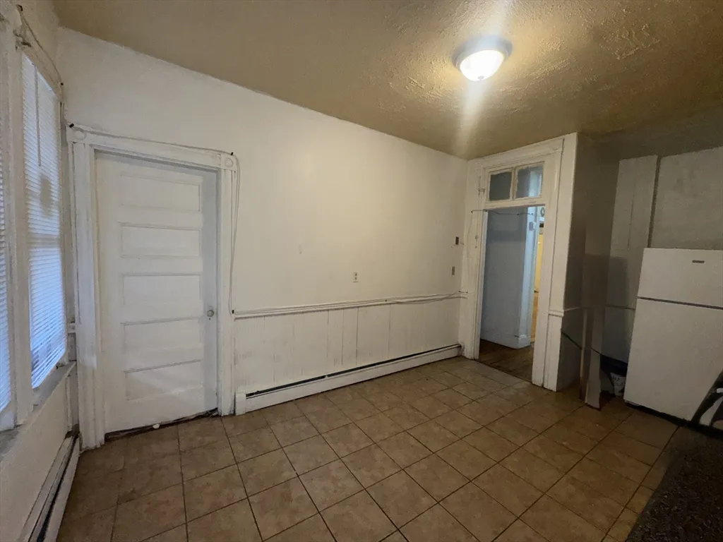 2 bed, 1 bath apartment for rent at 20 S Huntington Ave Unit 1, Jamaica Plain — photo 4 of 9