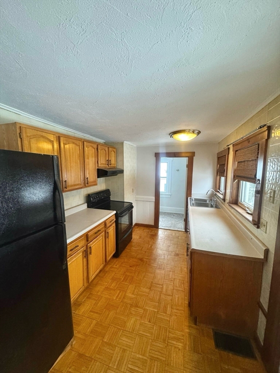 4 bed, 1 bath apartment for rent at 20 S Main St Unit 2, Ashburnham — photo 15 of 25