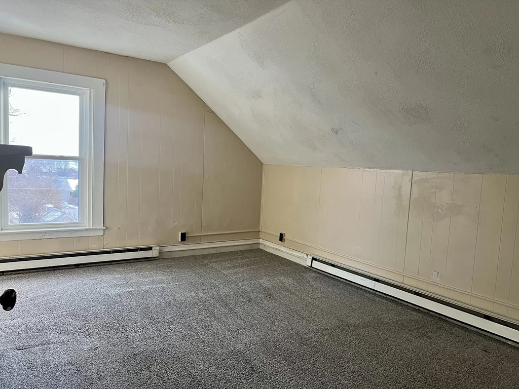 2 bed, 1 bath apartment for rent at 20 Sagamore St Unit 4, Diamond District — photo 3 of 10