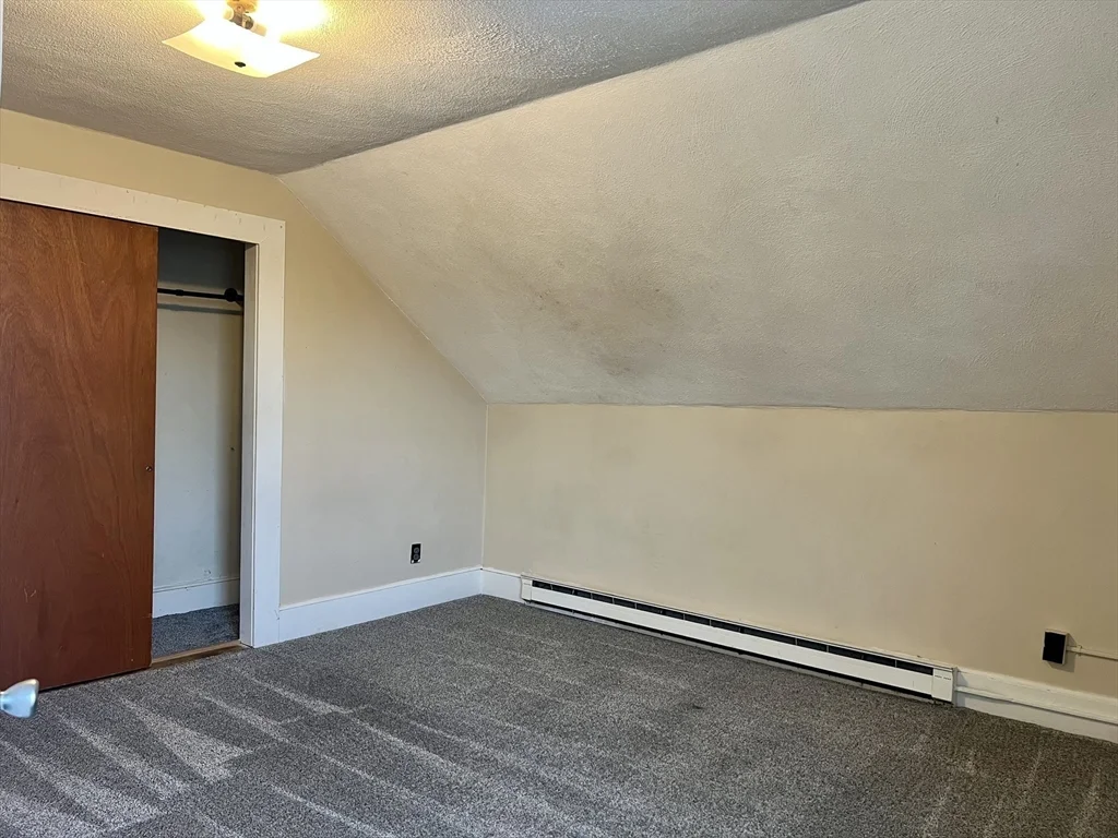 2 bed, 1 bath apartment for rent at 20 Sagamore St Unit 4, Diamond District — photo 9 of 10