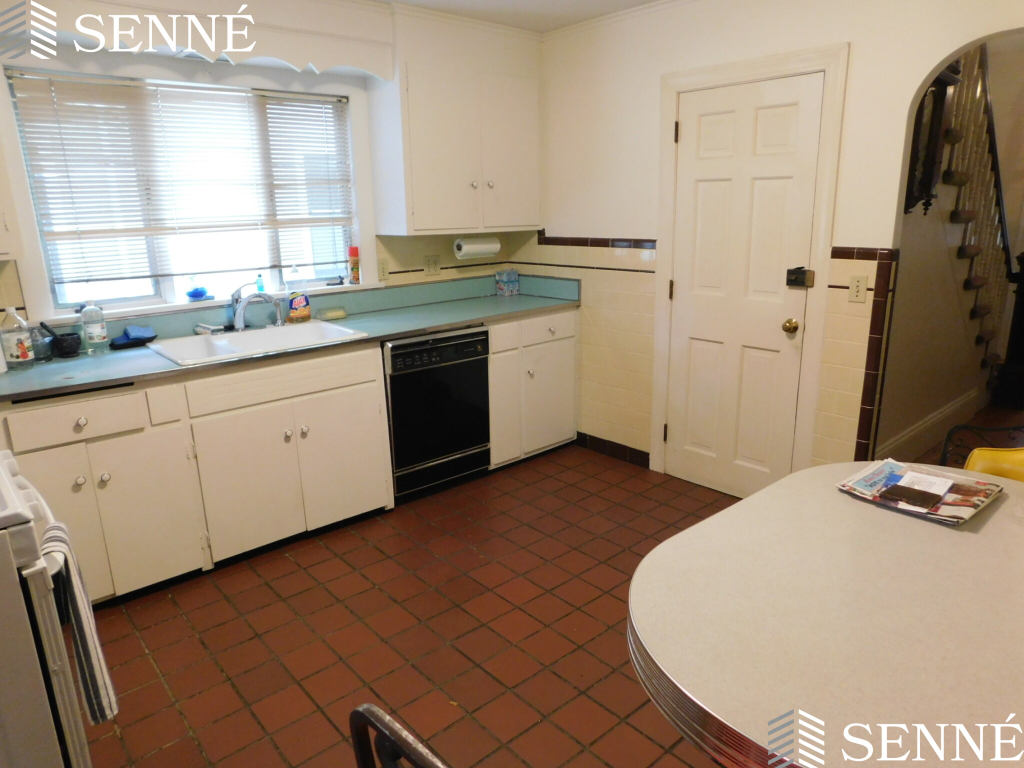 4 bed, 3 bath apartment for rent at 20 Saint James Ave Unit 1, Davis Square — photo 8 of 12