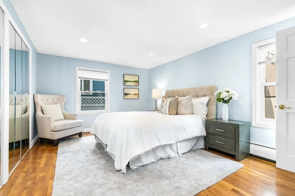 6 bed, 4+ bath apartment for rent at 20 Salman St, West Roxbury — photo 10 of 33