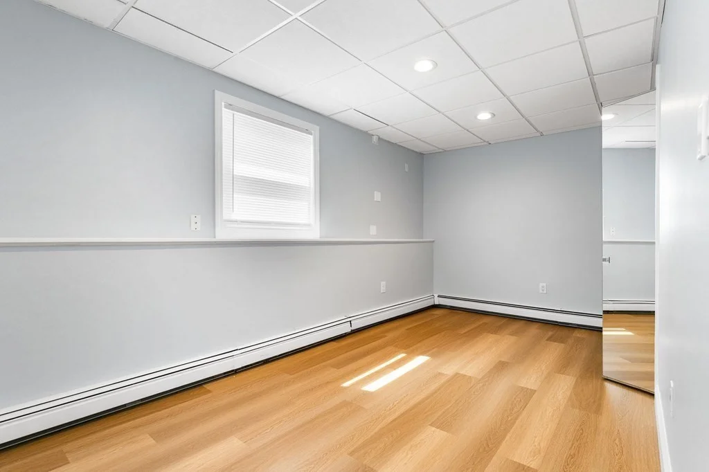 6 bed, 4+ bath apartment for rent at 20 Salman St, West Roxbury — photo 20 of 33