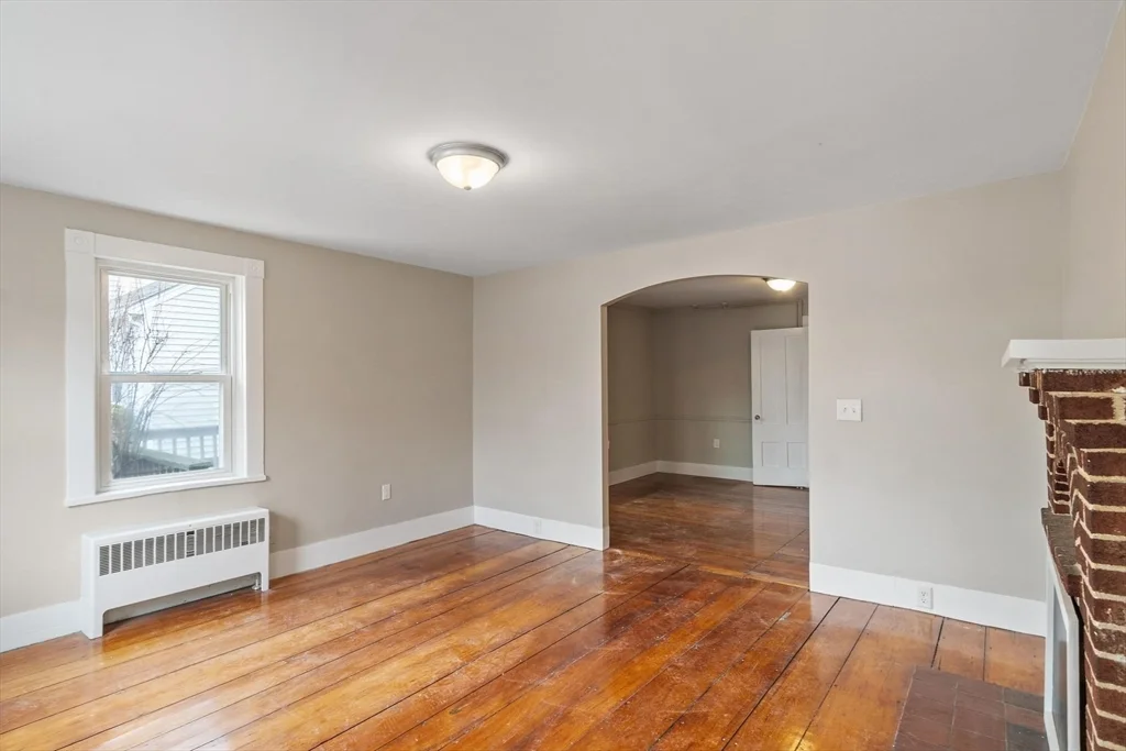 2 bed, 1 bath apartment for rent at 20 School St Unit 2, Jackson Square — photo 2 of 26