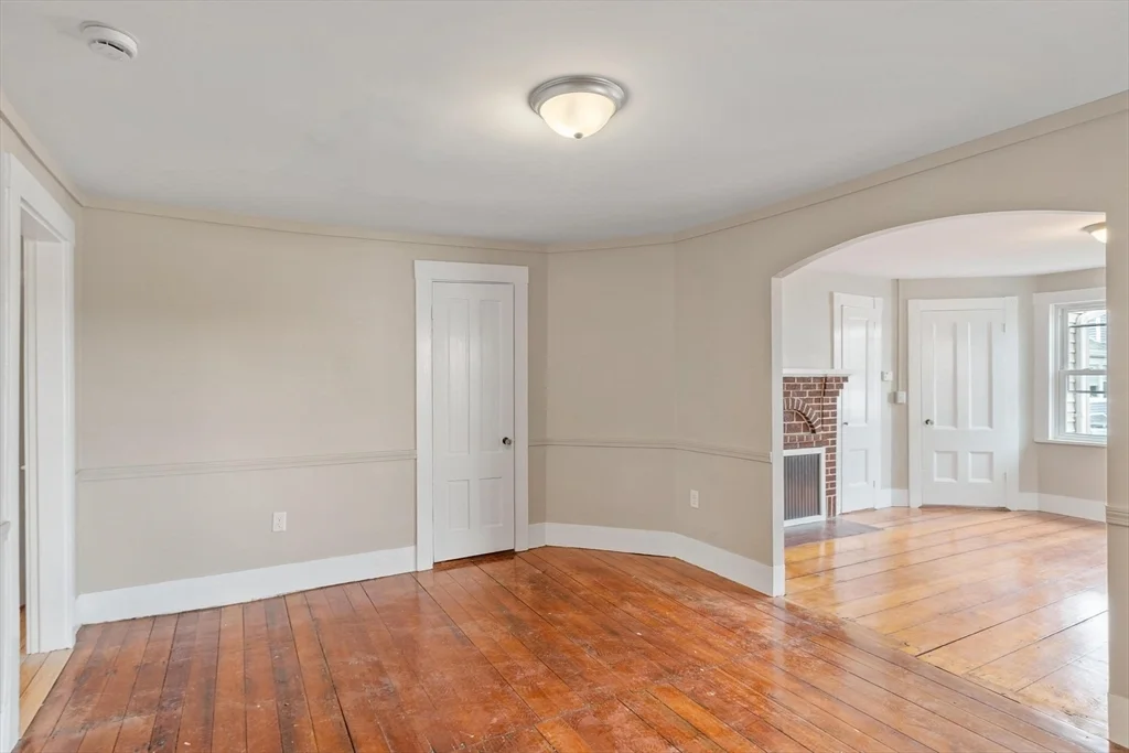 2 bed, 1 bath apartment for rent at 20 School St Unit 2, Jackson Square — photo 7 of 26
