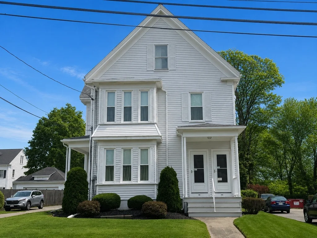 1 bed, 1 bath apartment for rent at 20 School St Unit 2, Whitman
