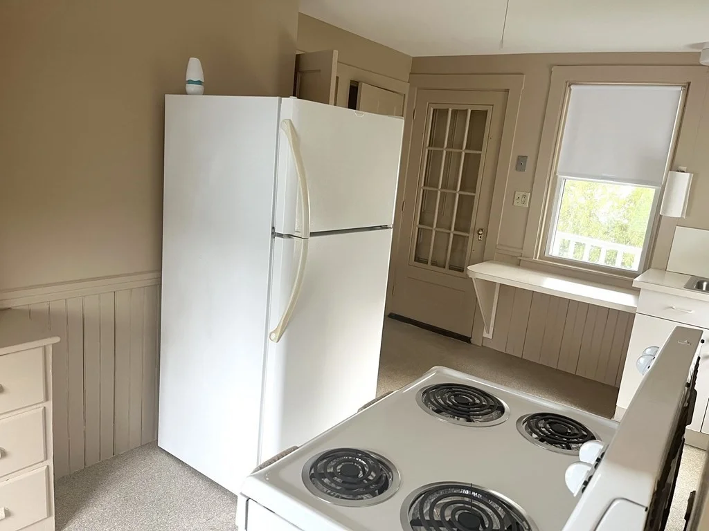 1 bed, 1 bath apartment for rent at 20 School St Unit 2, Whitman — photo 3 of 17