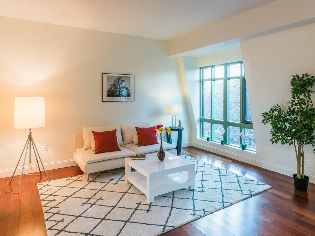 3 bed, 2 bath apartment for rent at 20 Second St Unit 428, East Cambridge