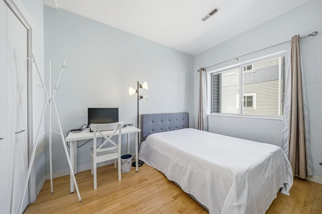 2 bed, 1 bath apartment for rent at 20 Ship Ave Unit 23, Glenwood — photo 24 of 33