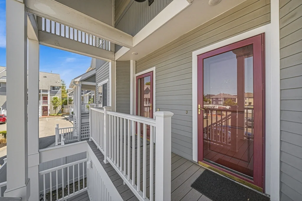 2 bed, 1 bath apartment for rent at 20 Ship Ave Unit 23, Glenwood — photo 3 of 33
