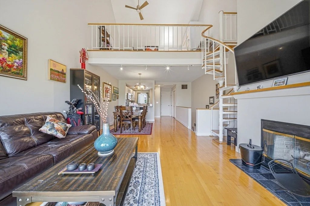 2 bed, 1 bath apartment for rent at 20 Ship Ave Unit 23, Glenwood — photo 16 of 33