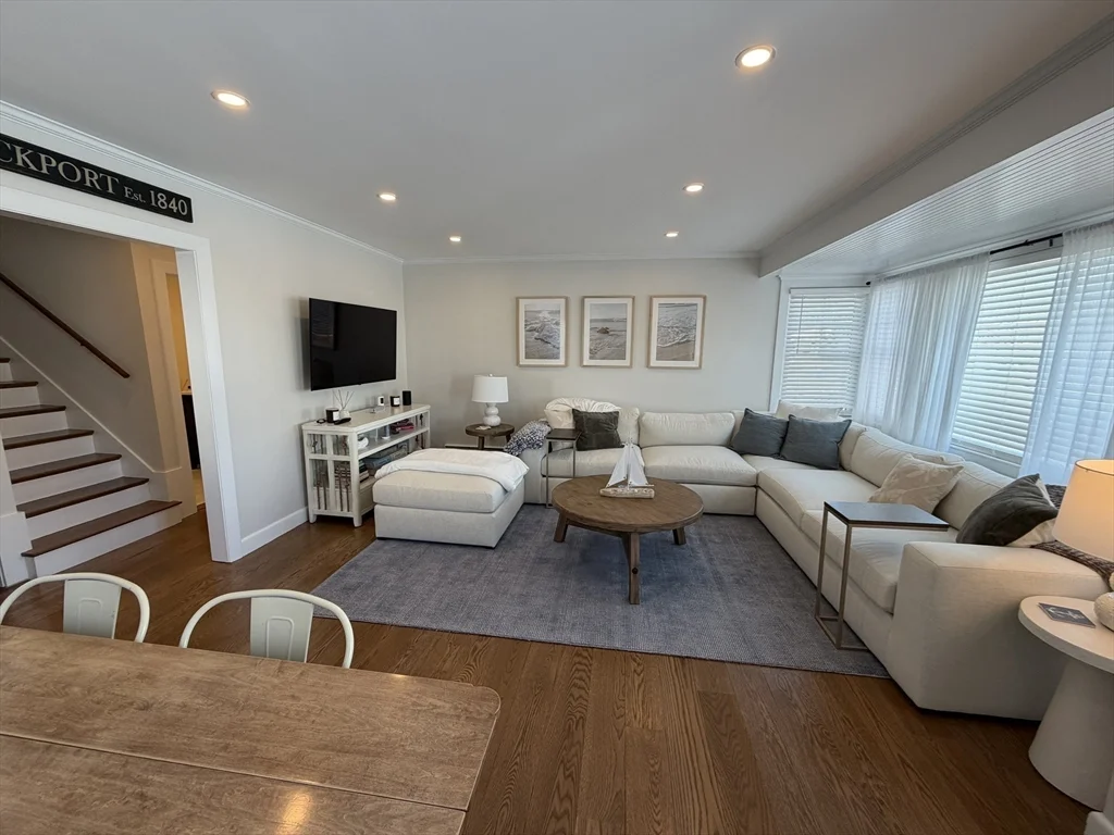 3 bed, 2 bath apartment for rent at 20 Smith Rd Unit SUMMER, Rockport — photo 5 of 26