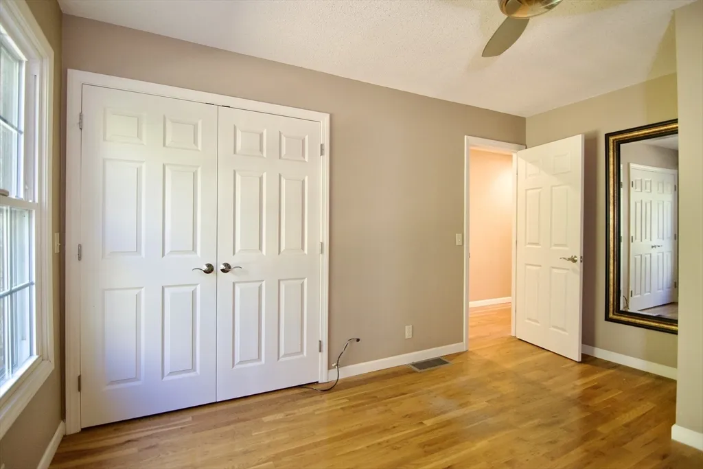 3 bed, 1 bath apartment for rent at 20 Smithfield Ct Unit 20, Forest Park — photo 31 of 34