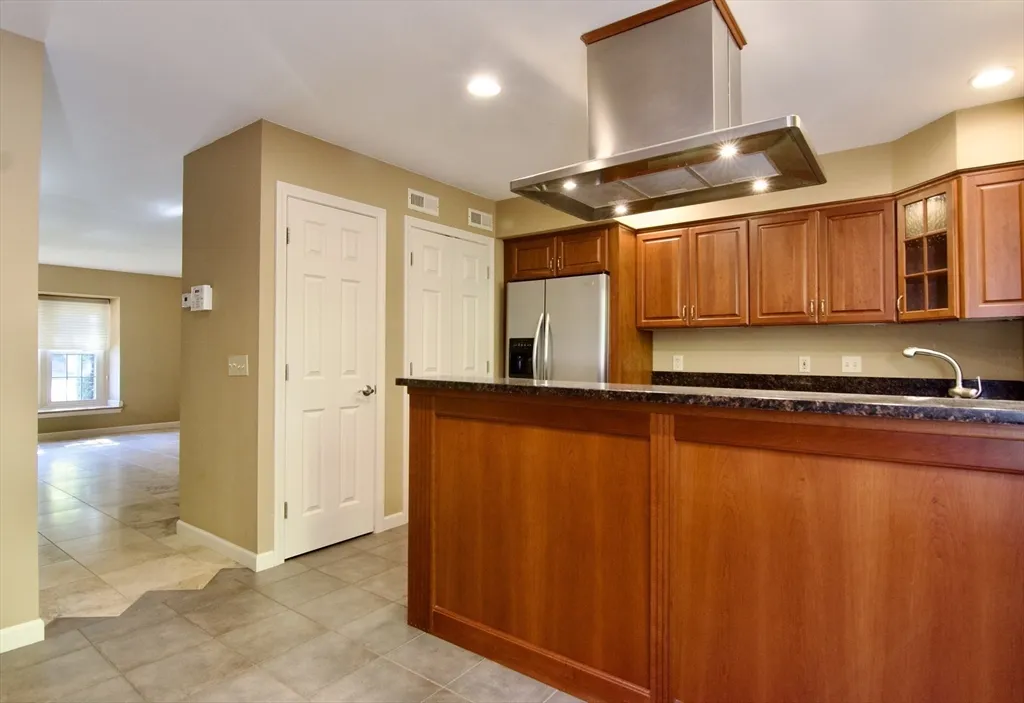 3 bed, 1 bath apartment for rent at 20 Smithfield Ct Unit 20, Forest Park — photo 10 of 34