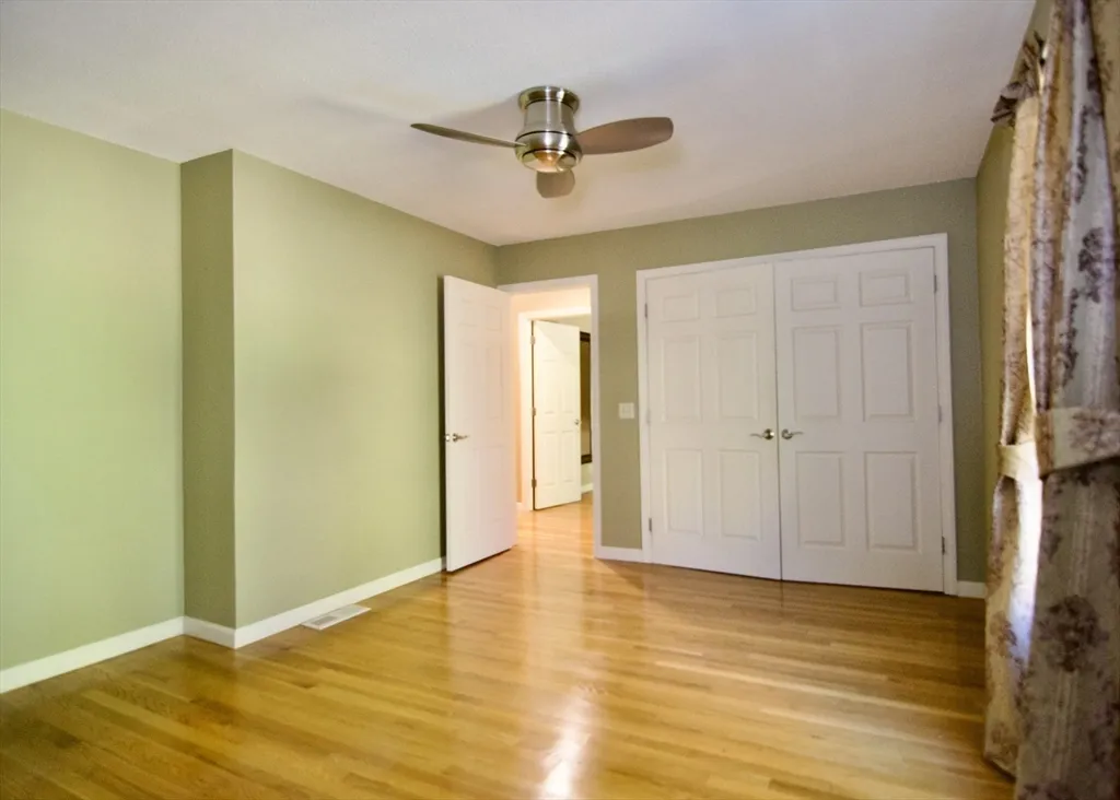 3 bed, 1 bath apartment for rent at 20 Smithfield Ct Unit 20, Forest Park — photo 28 of 34