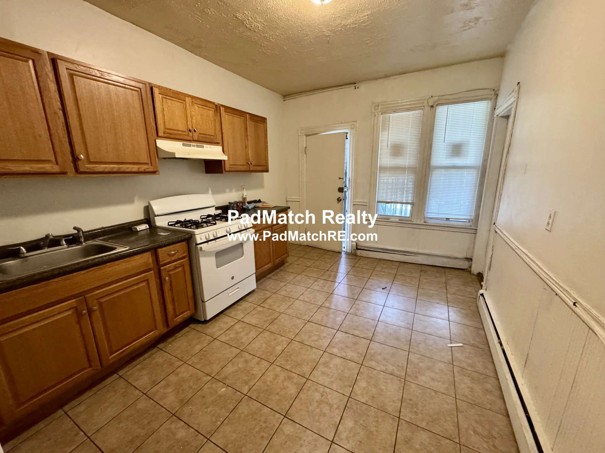 2 bed, 1 bath apartment for rent at 20 S Huntington Ave Unit 1, Mission Hill — photo 11 of 16