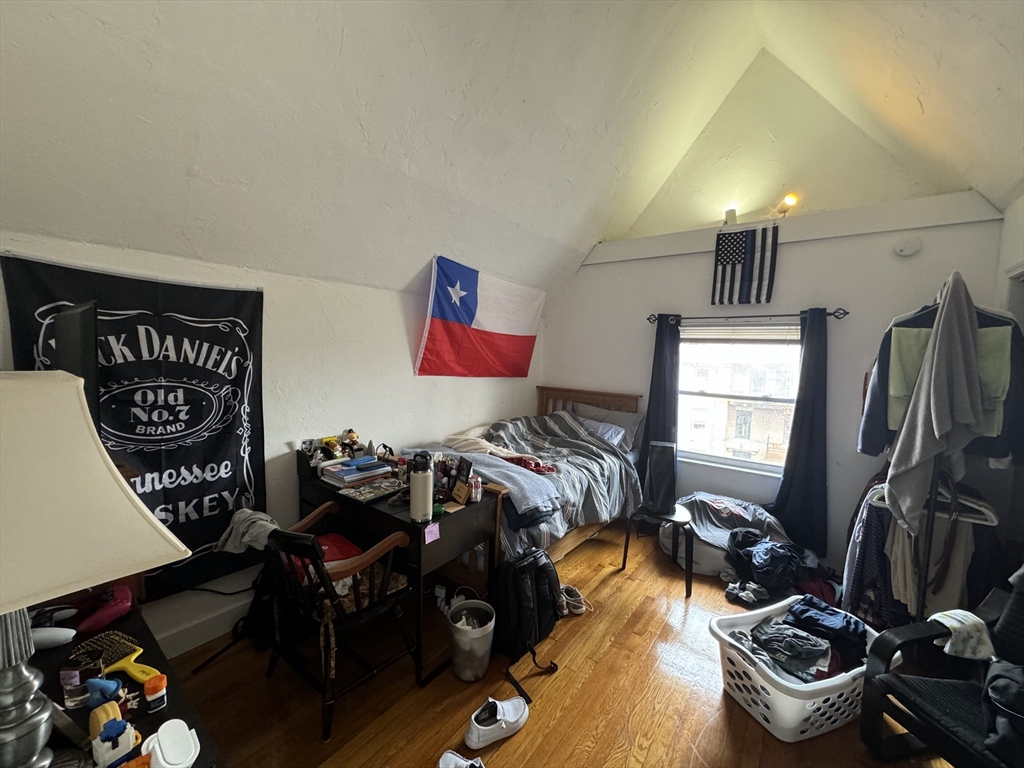 3 bed, 1 bath apartment for rent at 20 South St Unit 2, Brighton — photo 6 of 23