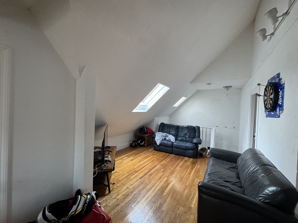 3 bed, 1 bath apartment for rent at 20 South St Unit 2, Brighton — photo 9 of 23