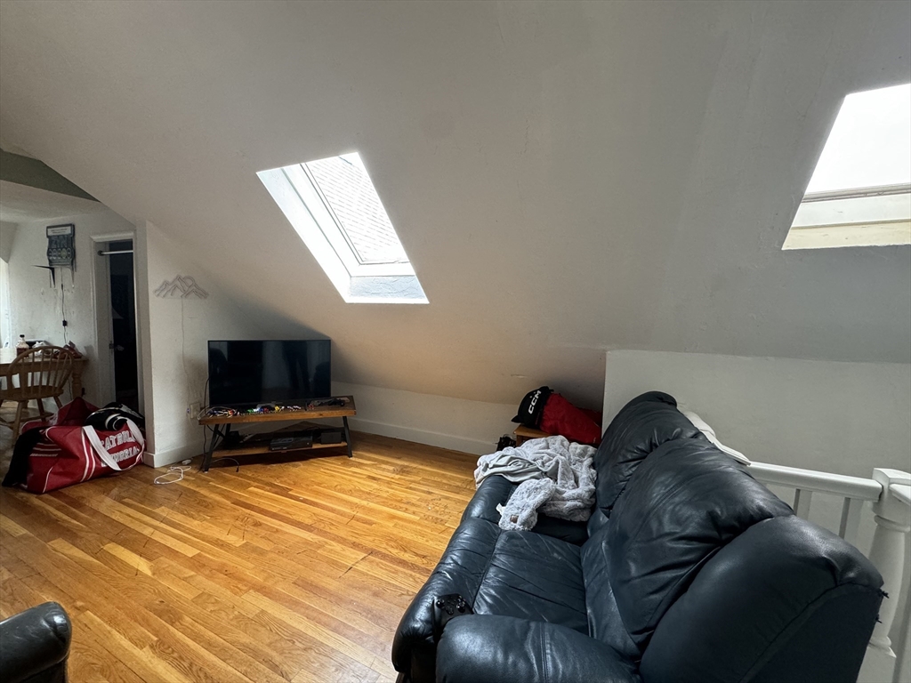 3 bed, 1 bath apartment for rent at 20 South St Unit 2, Brighton — photo 2 of 23