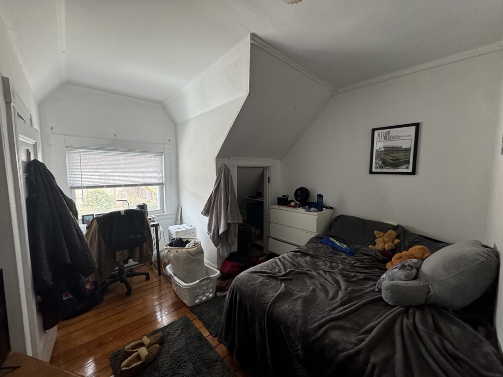 3 bed, 1 bath apartment for rent at 20 South St Unit 2, Brighton — photo 21 of 23