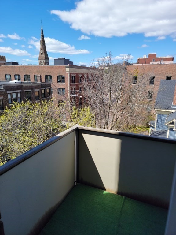 2 bed, 2 bath apartment for rent at 20 Stearns Rd Unit 50, Coolidge Corner — photo 10 of 10