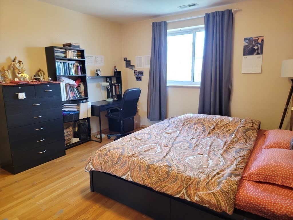 2 bed, 2 bath apartment for rent at 20 Stearns Rd Unit 50, Coolidge Corner — photo 6 of 10