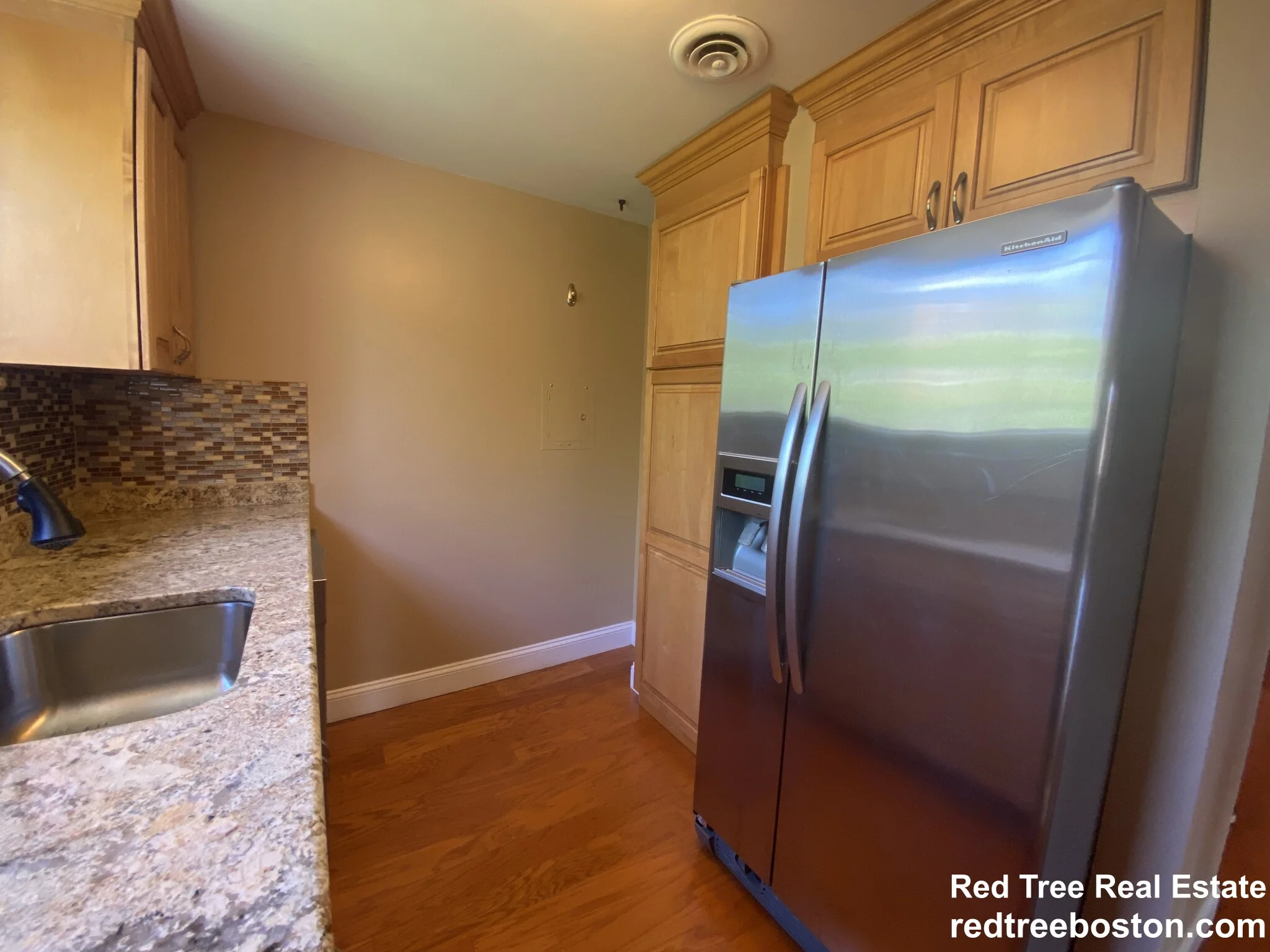 2 bed, 2 bath apartment for rent at 20 Stearns Rd Unit 54, Coolidge Corner — photo 2 of 17