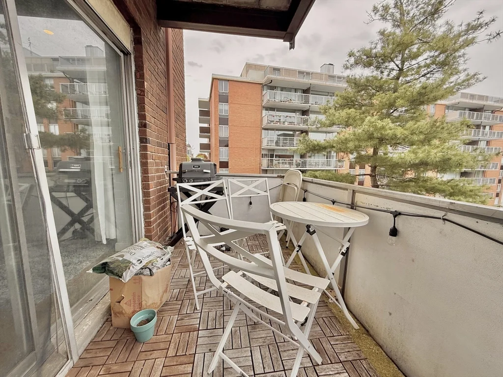 2 bed, 2 bath apartment for rent at 20 Stearns Unit 45, Coolidge Corner — photo 16 of 22