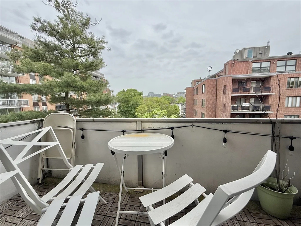 2 bed, 2 bath apartment for rent at 20 Stearns Unit 45, Coolidge Corner — photo 17 of 22
