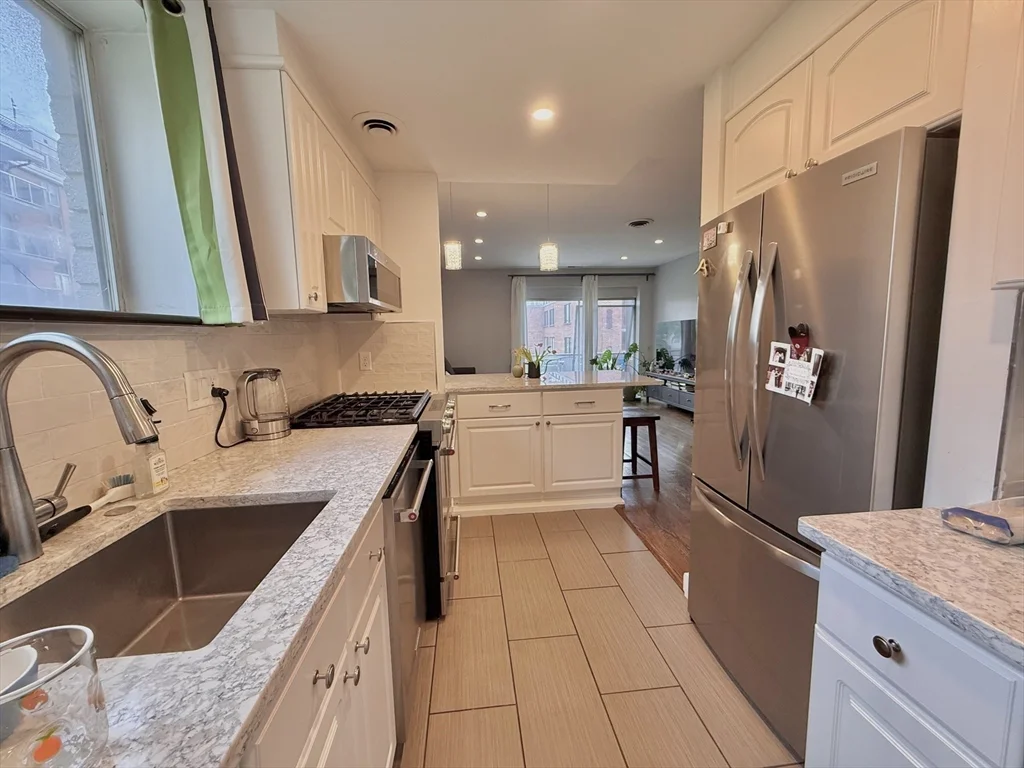 2 bed, 2 bath apartment for rent at 20 Stearns Unit 45, Coolidge Corner — photo 4 of 22