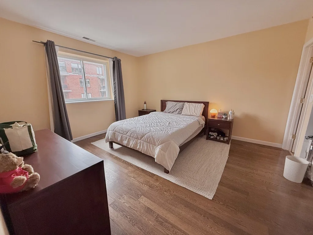2 bed, 2 bath apartment for rent at 20 Stearns Unit 45, Coolidge Corner — photo 9 of 22