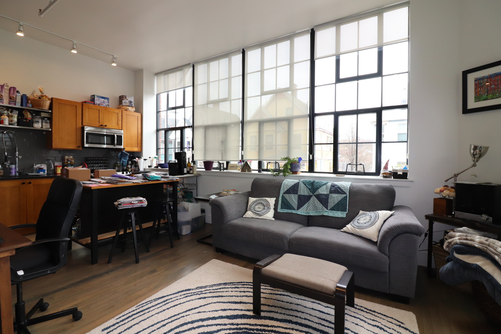 1 bed, 1 bath apartment for rent at 20 Sunnyside St Unit 14, Jamaica Plain — photo 2 of 14