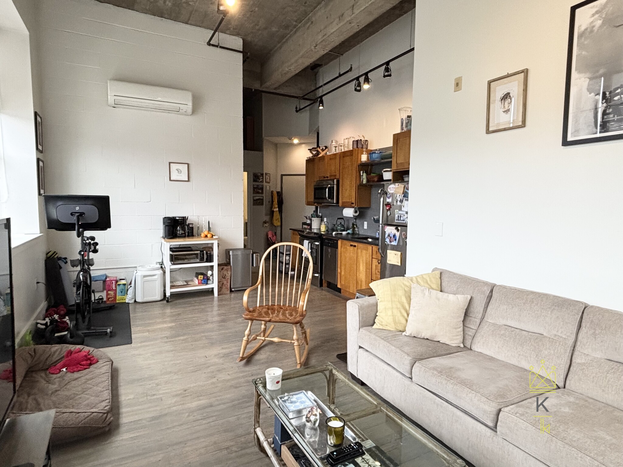 1 bed, 1 bath apartment for rent at 20 Sunnyside St Unit 16, Jamaica Plain — photo 3 of 7