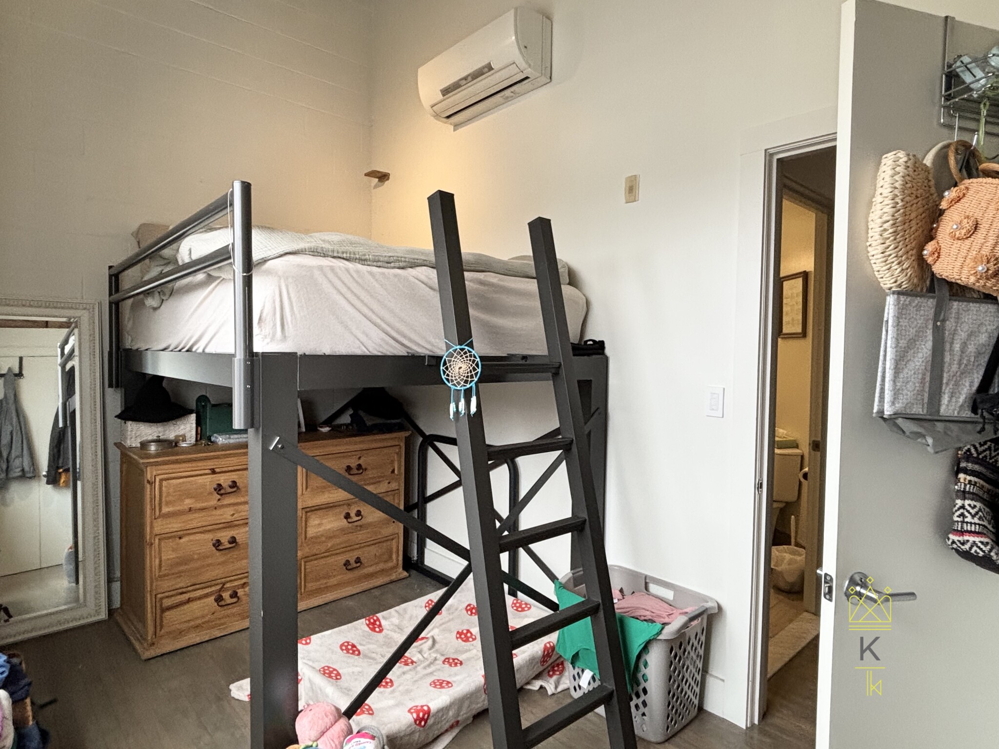 1 bed, 1 bath apartment for rent at 20 Sunnyside St Unit 16, Jamaica Plain — photo 5 of 7