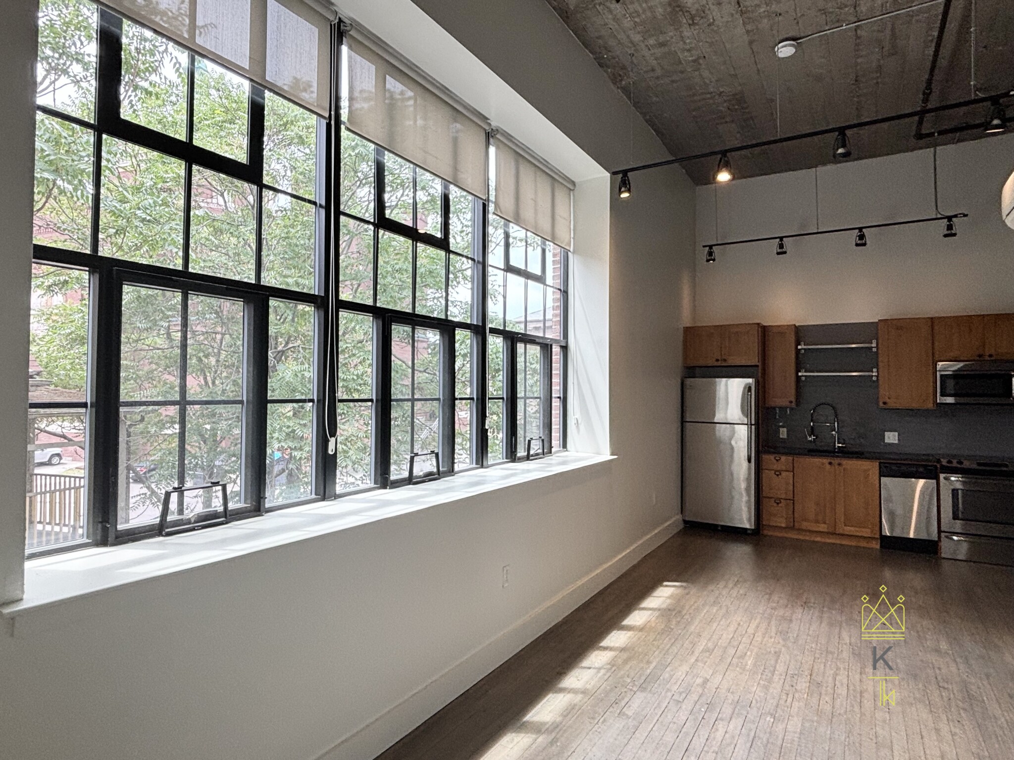 Studio bed, 1 bath apartment for rent at 20 Sunnyside St Unit 19, Jamaica Plain