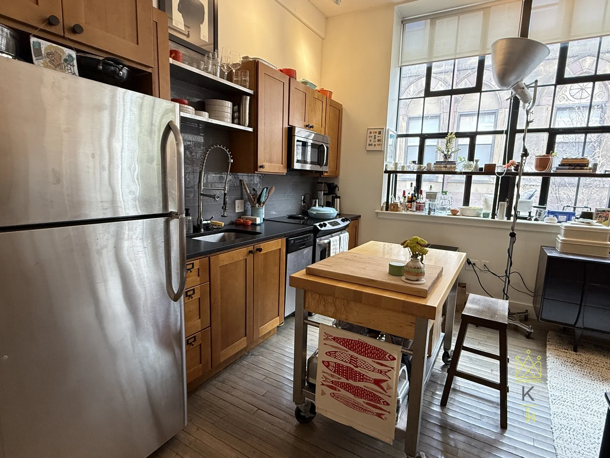 Studio bed, 1 bath apartment for rent at 20 Sunnyside St Unit 8, Jamaica Plain — photo 3 of 11