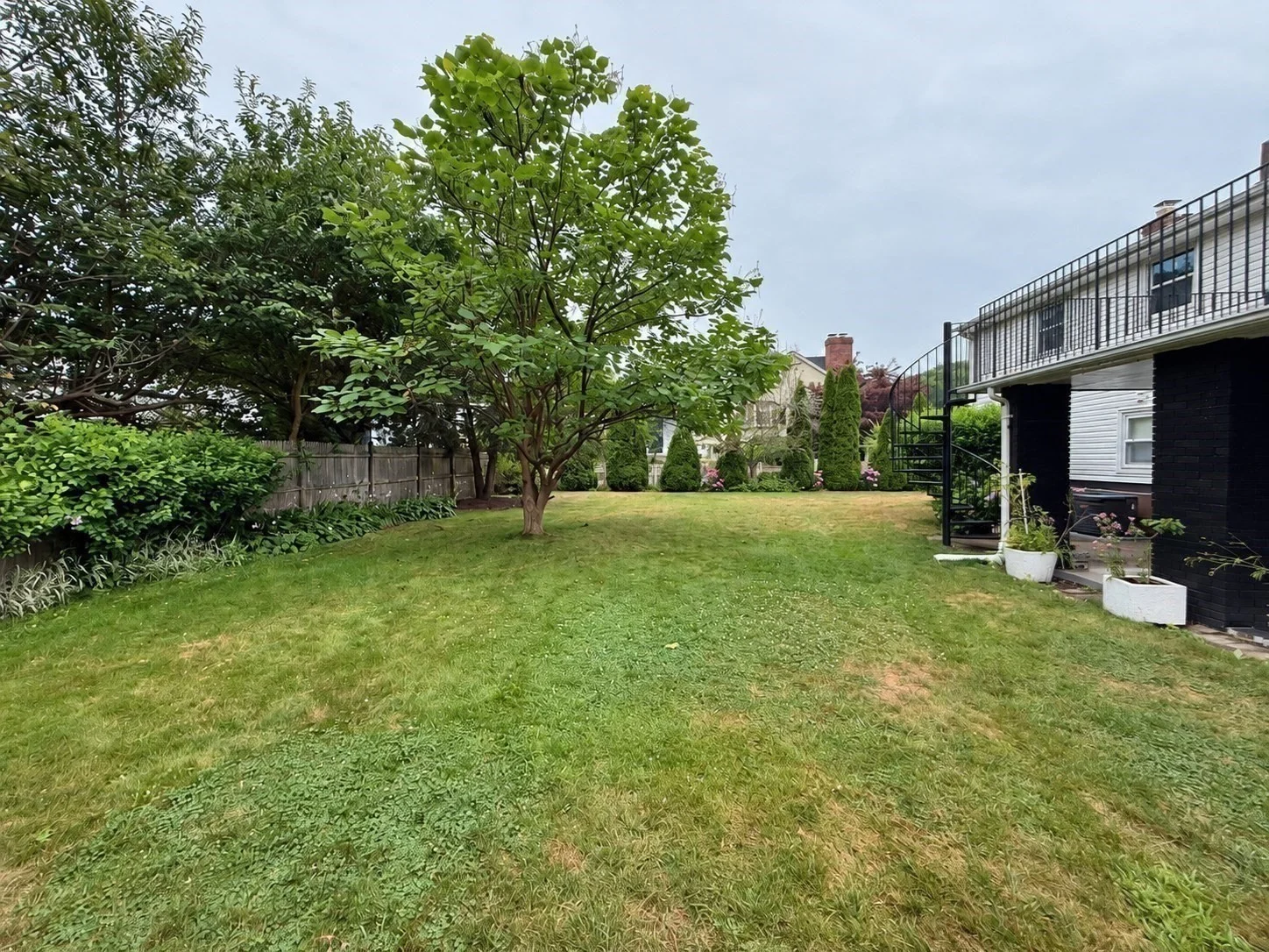 3 bed, 2 bath apartment for rent at 20 Susan Ave, Burlington — photo 13 of 14