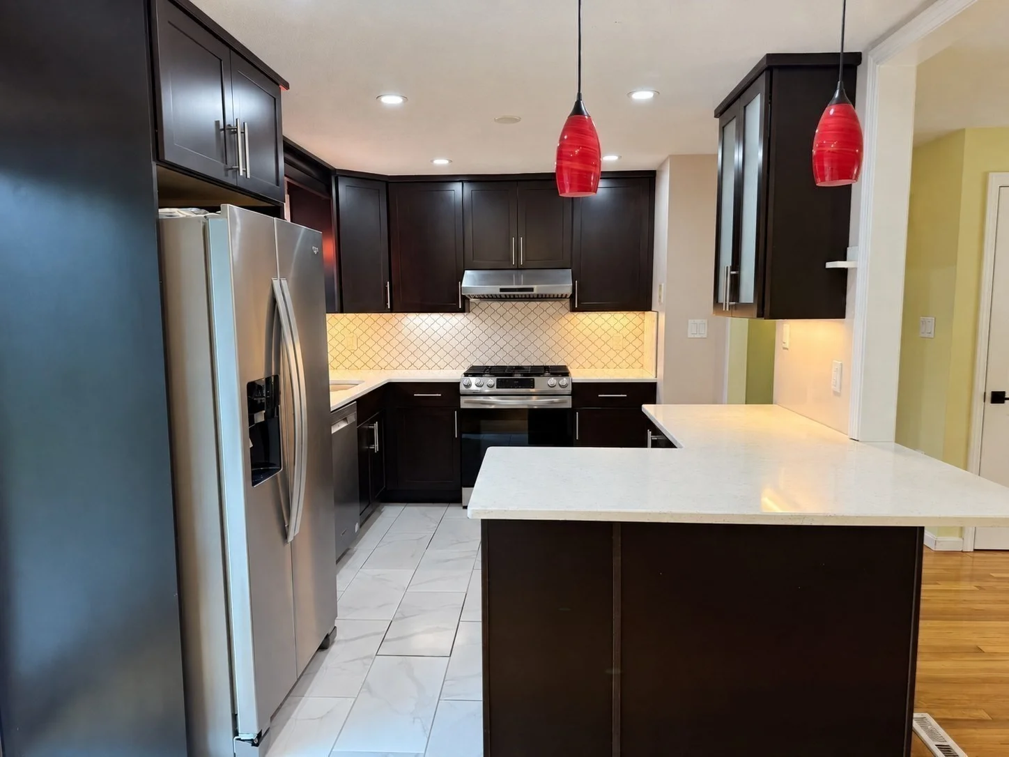 3 bed, 2 bath apartment for rent at 20 Susan Ave, Burlington — photo 3 of 14