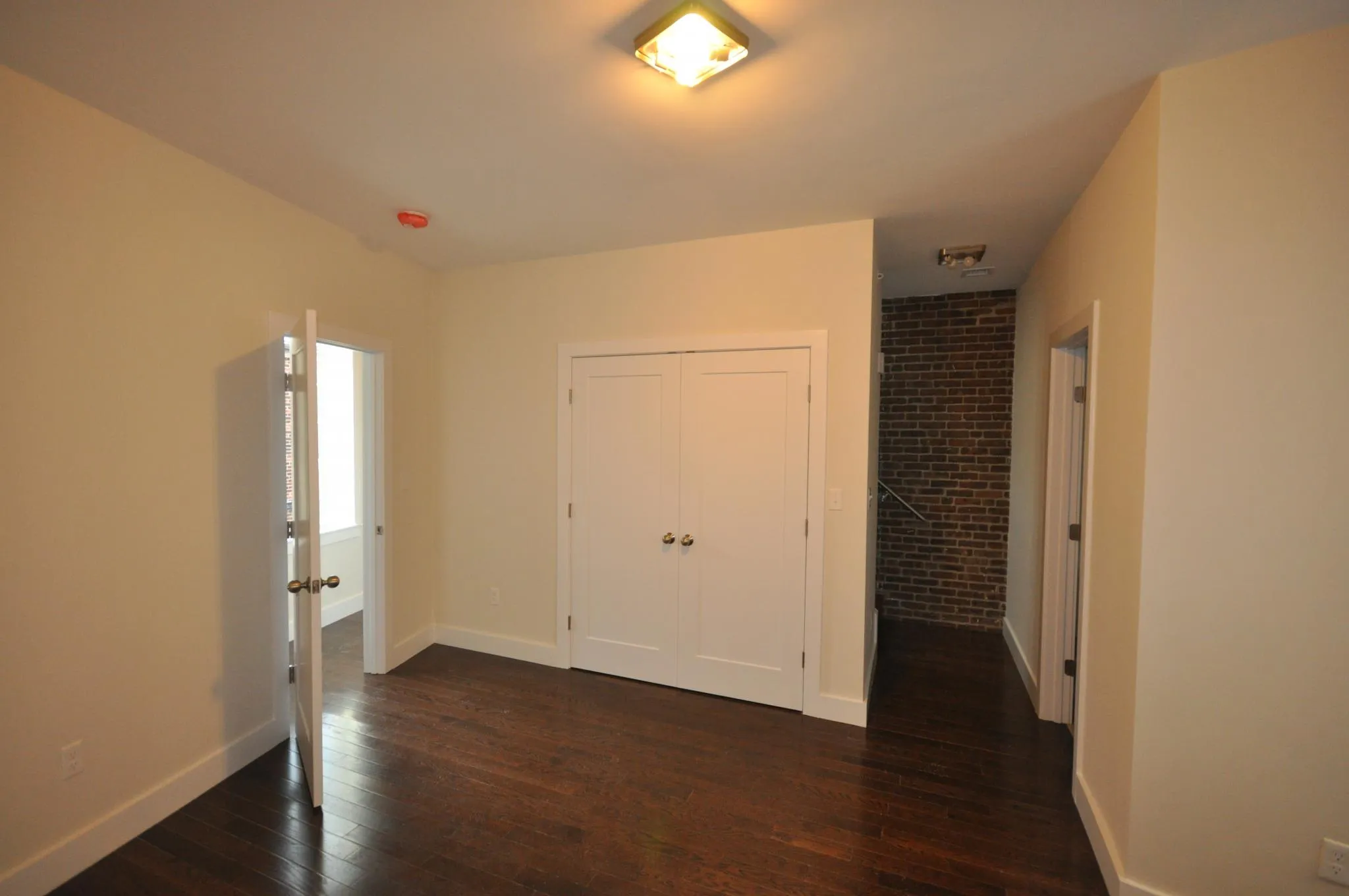 4 bed, 2.5 bath apartment for rent at 20 Sussex St Unit 1, Roxbury — photo 15 of 22