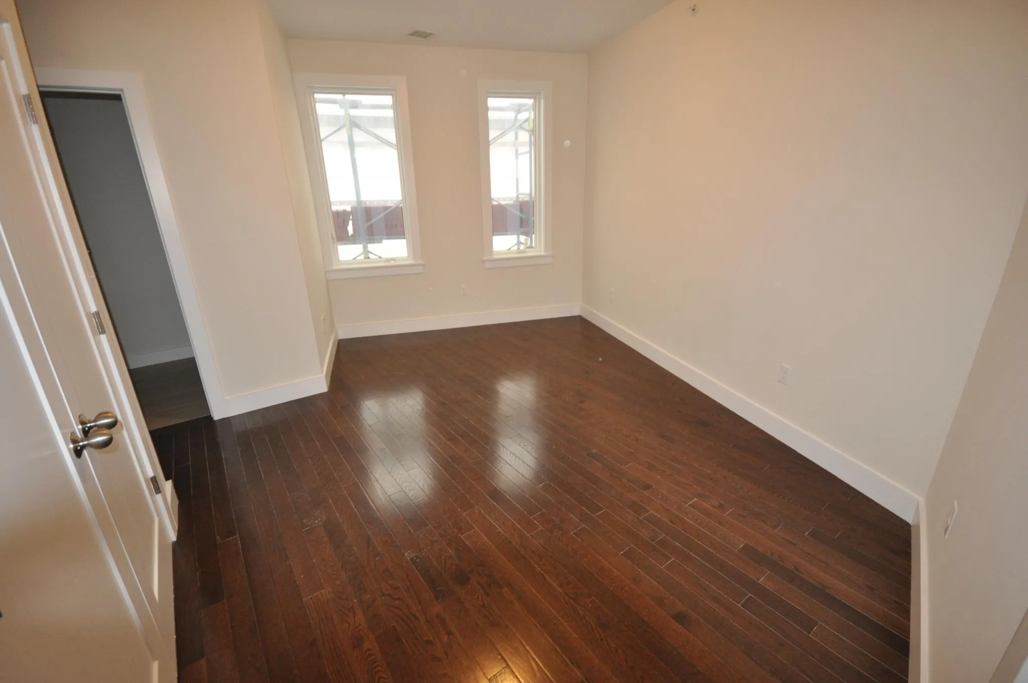 4 bed, 2.5 bath apartment for rent at 20 Sussex St Unit Single Family, Roxbury — photo 15 of 19