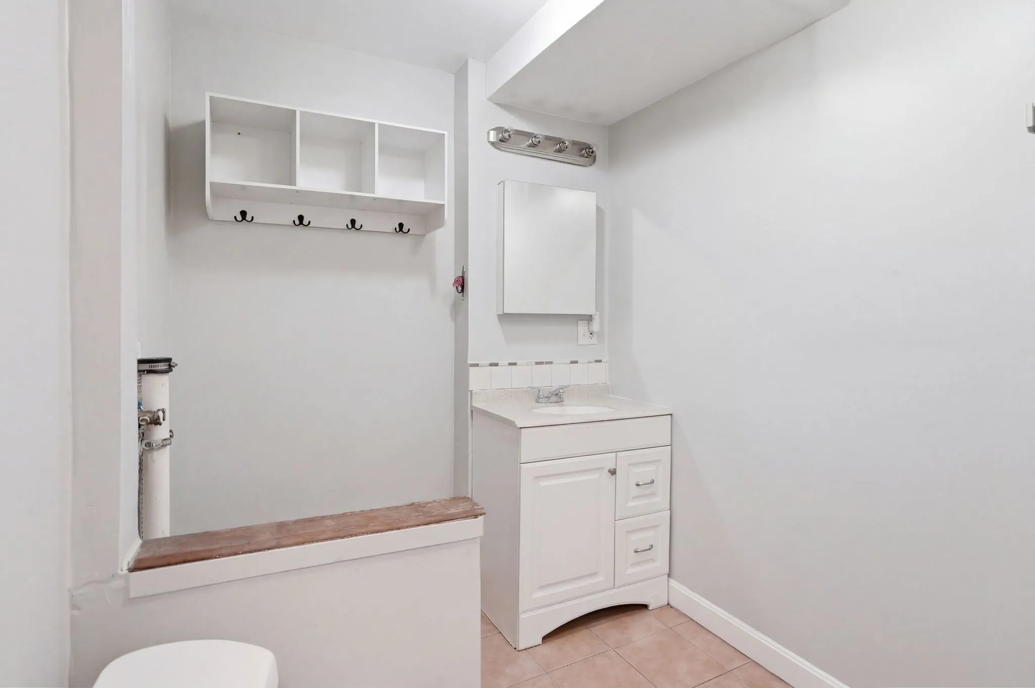 2 bed, 1 bath apartment for rent at 20 Symphony Rd Unit 2, Fenway — photo 21 of 24