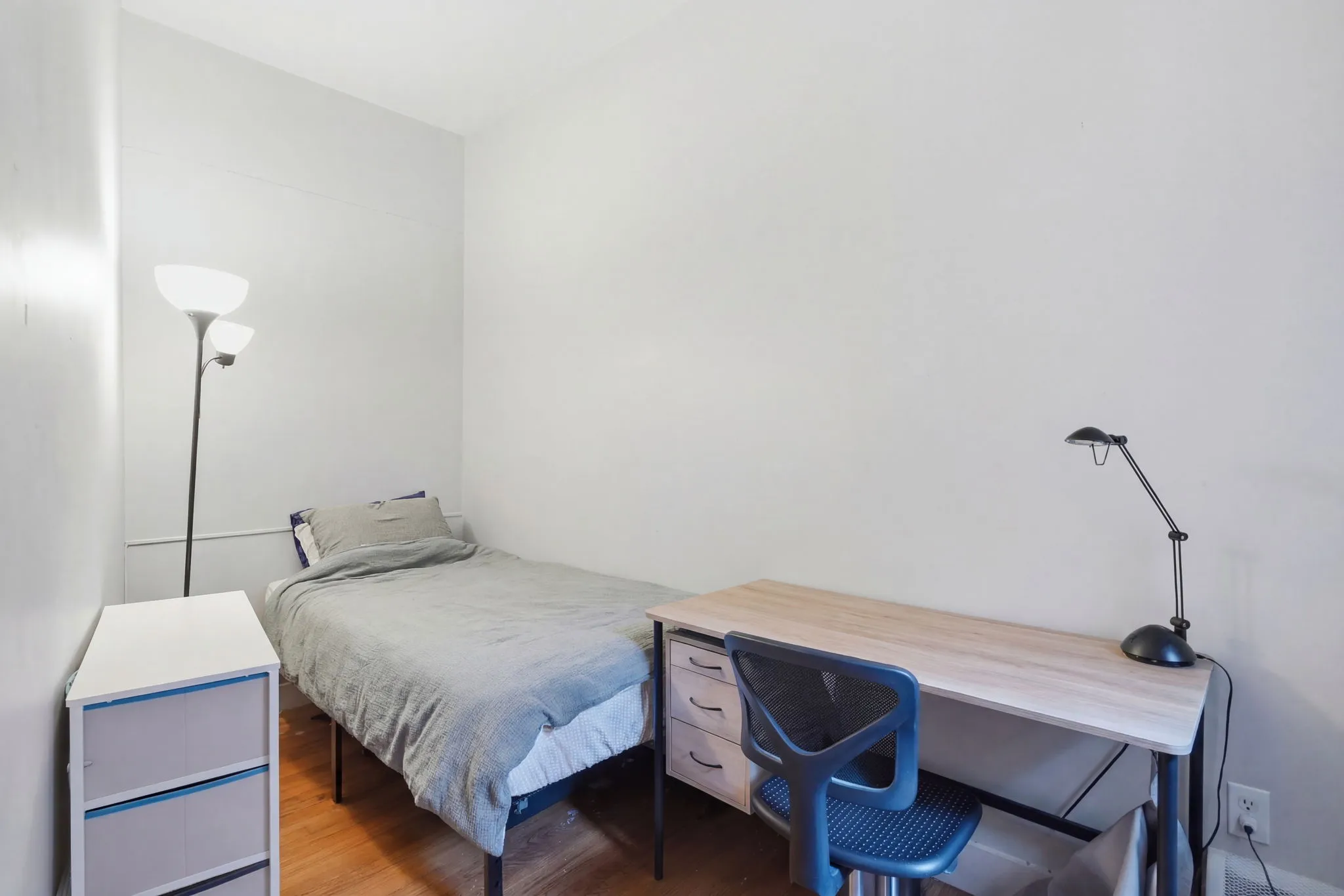 2 bed, 1 bath apartment for rent at 20 Symphony Rd Unit 2, Fenway — photo 9 of 24