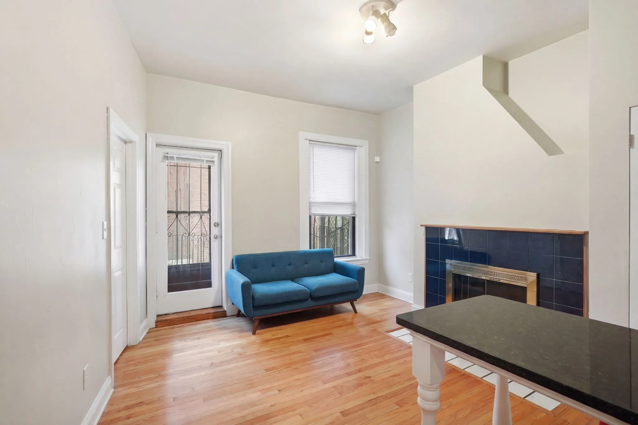 2 bed, 1 bath apartment for rent at 20 Symphony Rd Unit 2, Fenway — photo 4 of 24