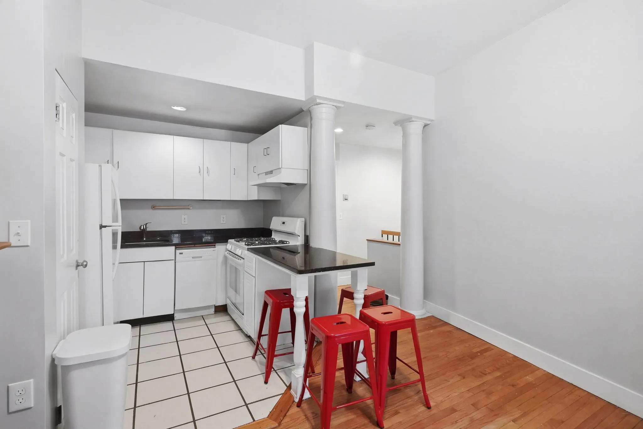 2 bed, 1 bath apartment for rent at 20 Symphony Rd Unit 2, Fenway — photo 5 of 24