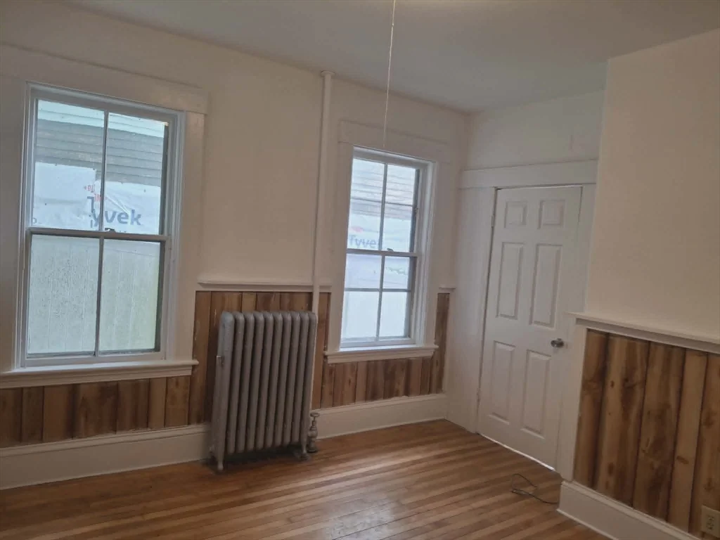 4 bed, 1 bath apartment for rent at 20 Temple St Unit 1, Fitchburg — photo 19 of 38